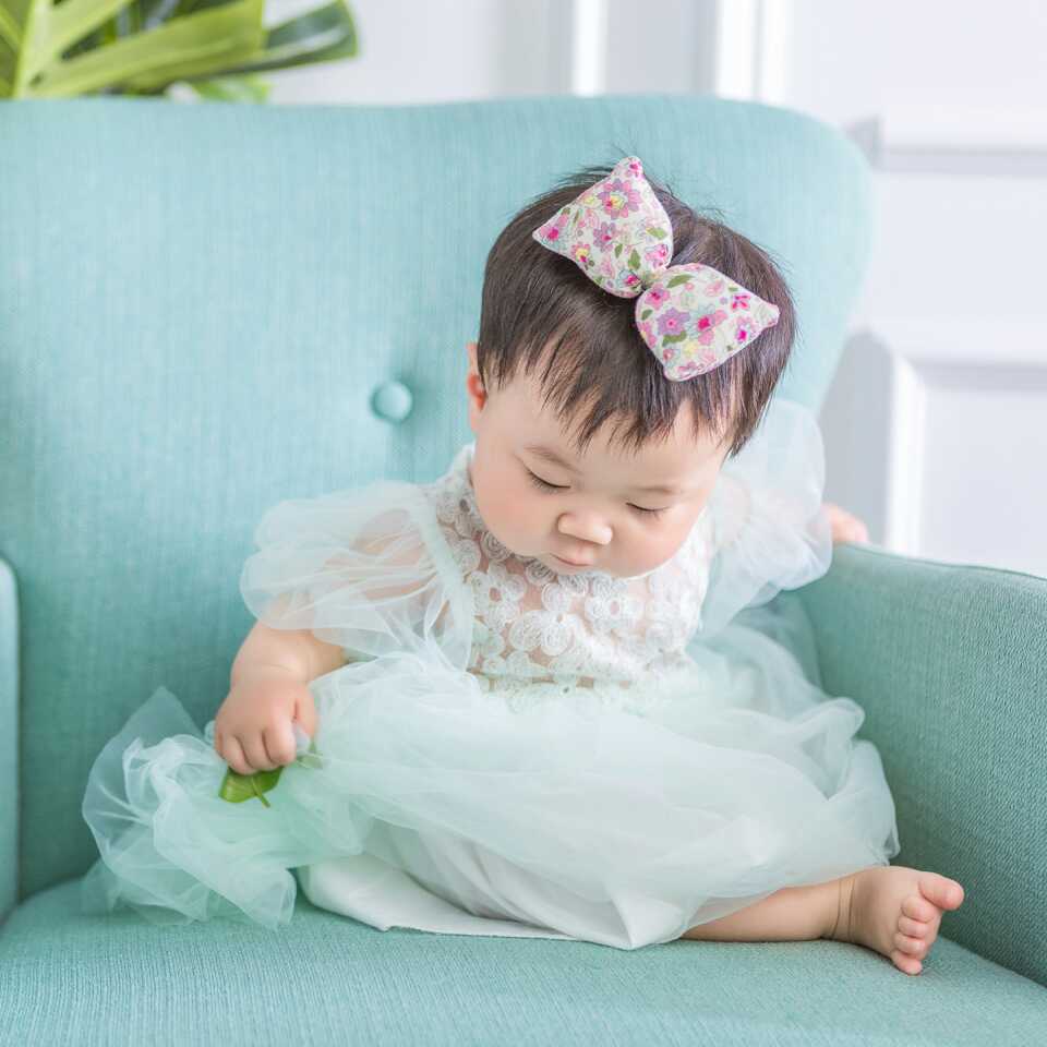 小姑娘